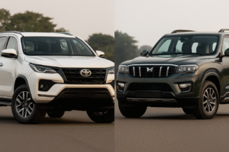 Toyota Fortuner और Mahindra Scorpio N सड़क पर खड़ी हुईं – 2025 SUV तुलना"