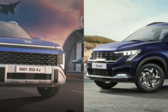 New Hyundai Venue vs New Kia Sonet 2025 side-by-side comparison showing exterior design, features, and performance details — New Hyundai Venue vs New Kia Sonet