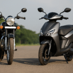 Petrol vs Electric Bike comparison – नई इलेक्ट्रिक और पारंपरिक पेट्रोल बाइक साइड व्यू, भारत 2025 की तुलना रिपोर्ट”