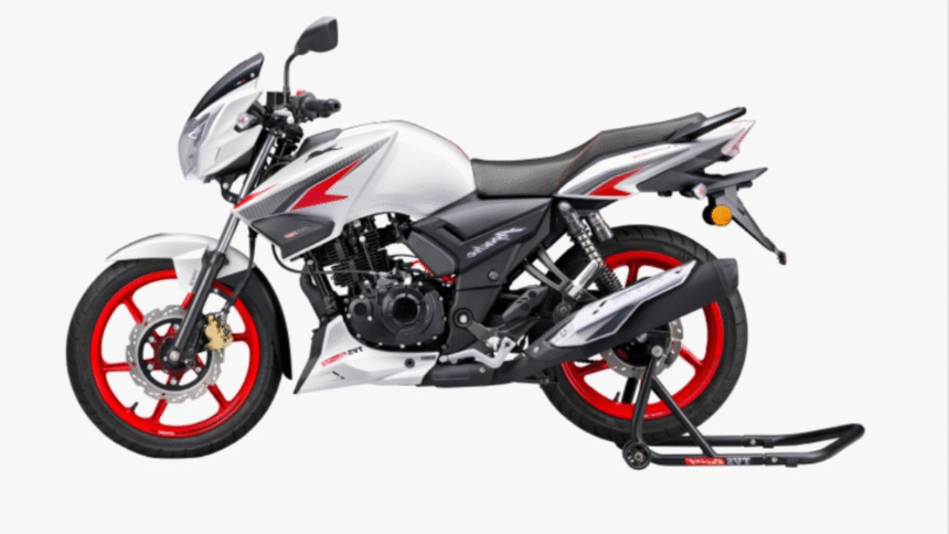 TVS Apache RTR 160 Review 2025 — नया टीवीएस अपाचे आरटीआर 160 रोड टेस्ट फोटो जिसमें बाइक का साइड प्रोफाइल साफ दिख रहा है